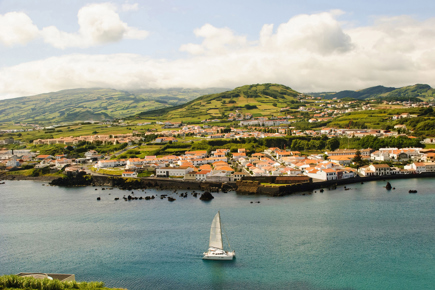 essencias-da-ilha-terceira-3-dias-praia-da-vitoria_0.jpg