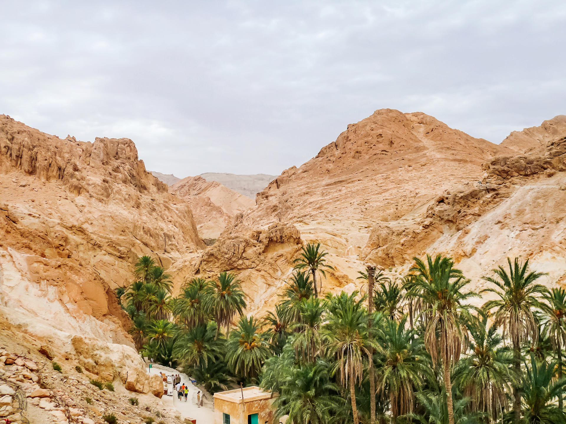 grande-volta-a-tunisia-extensao-de-praia_1.jpg